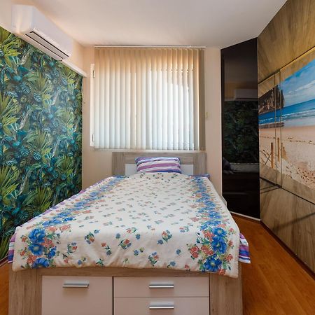 Casa Del Mar Apartments Slântsjev Brjag Eksteriør bilde