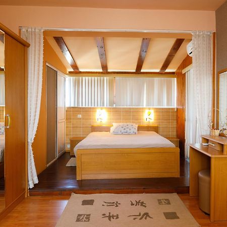 Casa Del Mar Apartments Slântsjev Brjag Eksteriør bilde