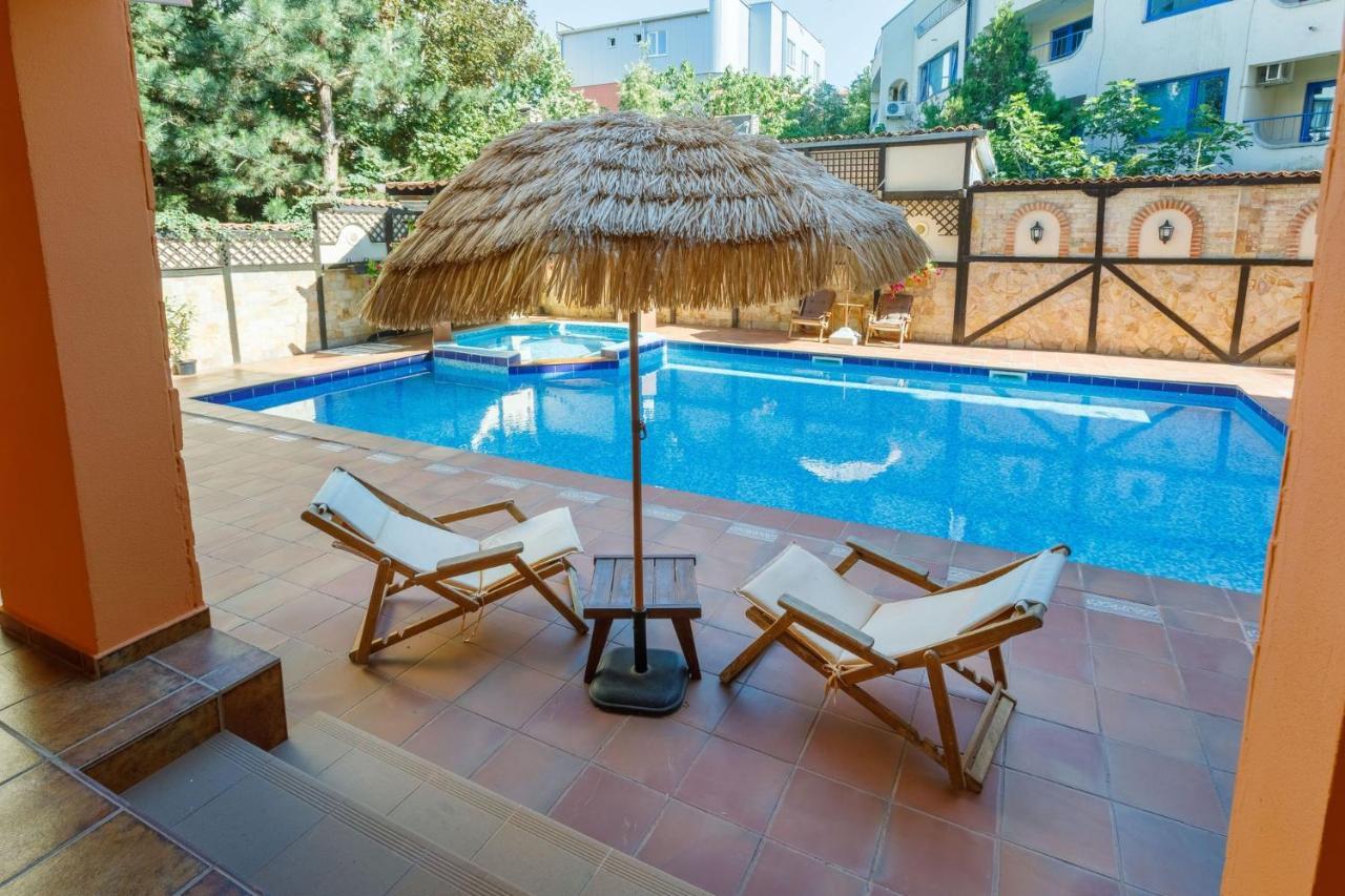 Casa Del Mar Apartments Slântsjev Brjag Eksteriør bilde