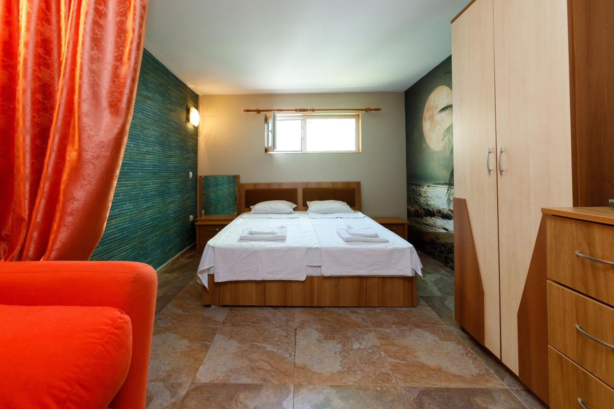 Casa Del Mar Apartments Slântsjev Brjag Eksteriør bilde