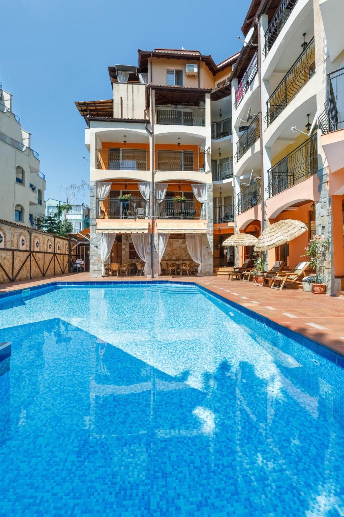 Casa Del Mar Apartments Slântsjev Brjag Eksteriør bilde